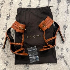 Gucci Malaga Kid/Lifford caged horsebit  Sandals